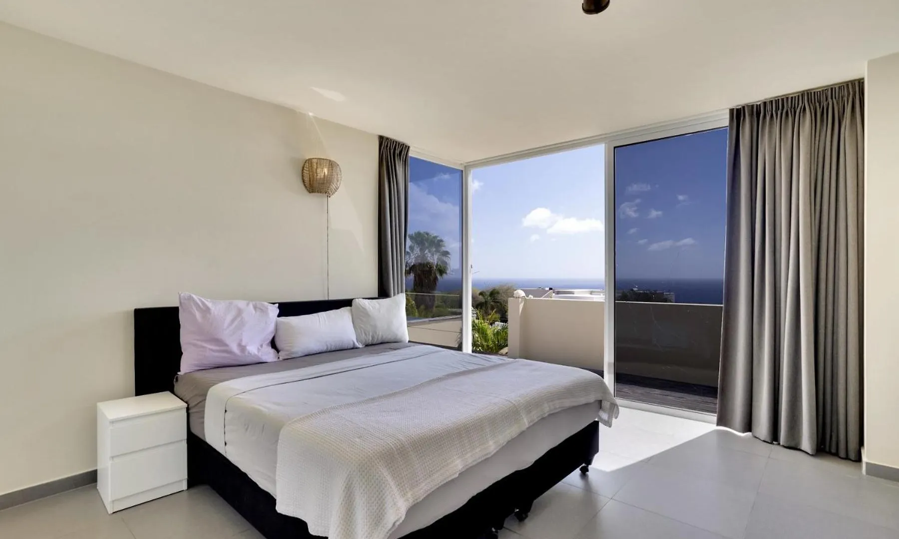 Villa Rowsu With Private Pool And Sea View Kralendijk
